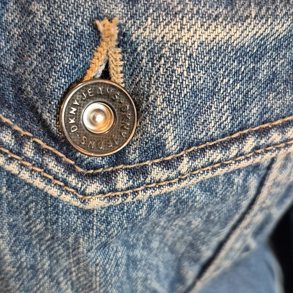 Y2K DKNY Jeans | Blue Denim Jacket | Medium - Picture 5 of 10